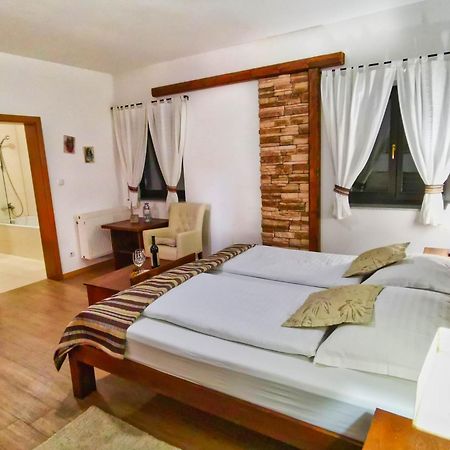 Etno Garden Exclusive Rooms Plitvica selo Exteriör bild